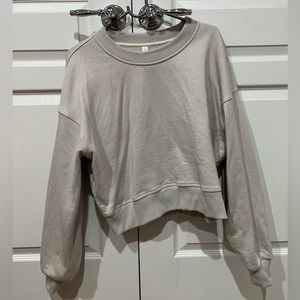 lululemon crewneck